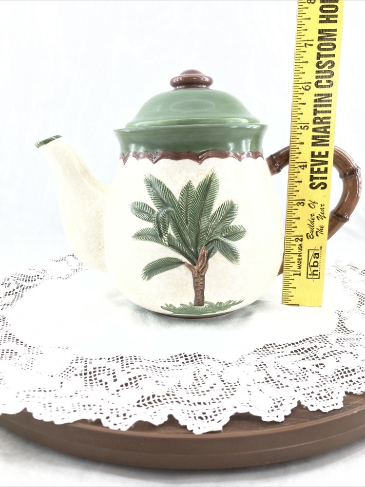 Vigor Palm Tree￼ Ceramic Teapot Bamboo Look Handle