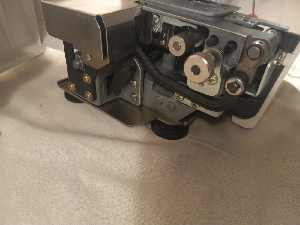 Sears Roebuck Kenmore Sewing Machine - 2/3/4D - Model 385 16644690
