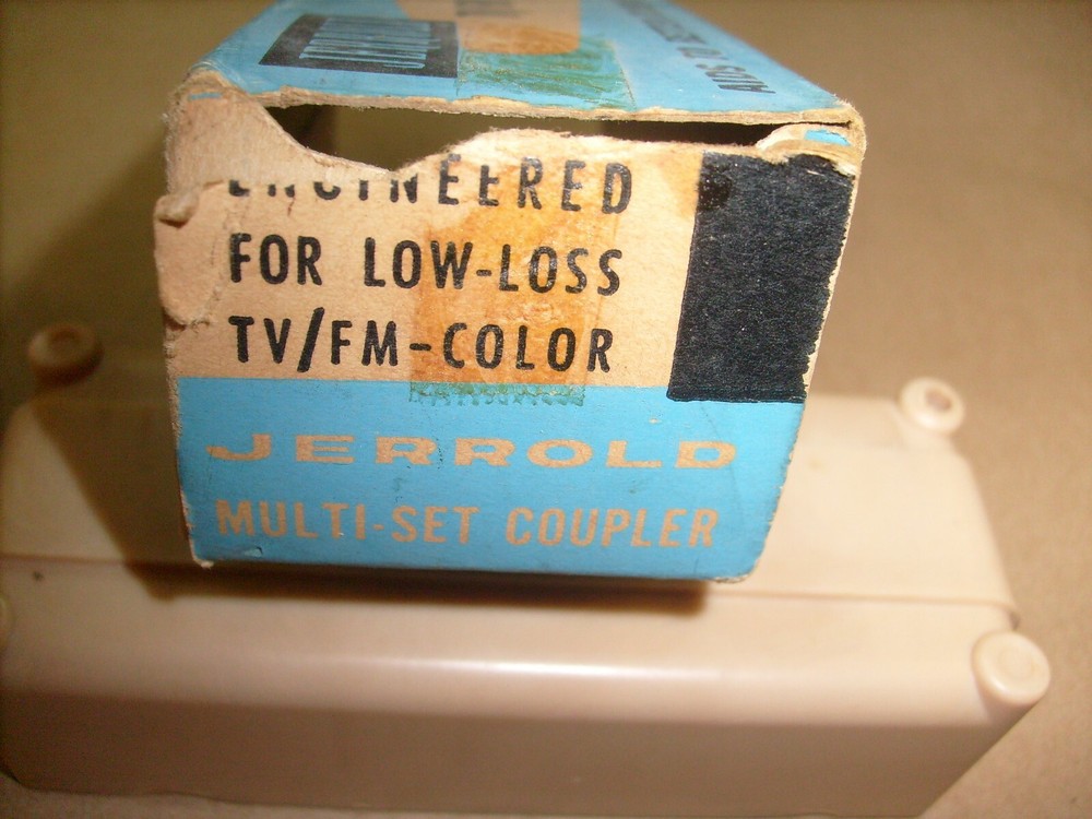 JERROLD Electronics Corp. MF-2 TV/FM Multi-Set Coupler