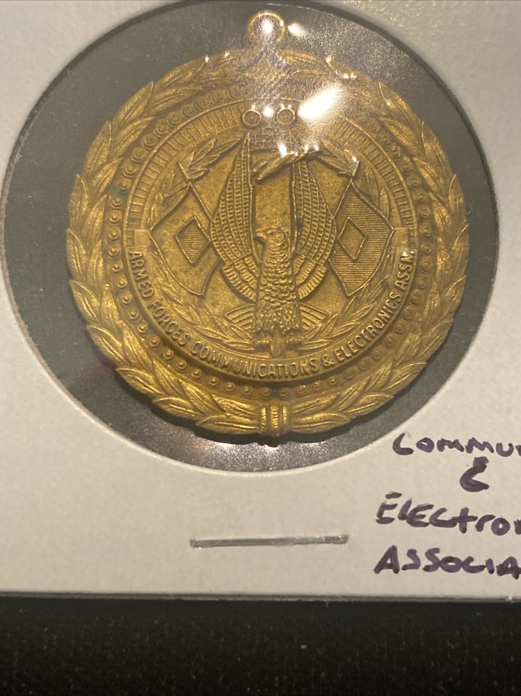 Armed Forces Communication And Electronics Medallion Token Undated