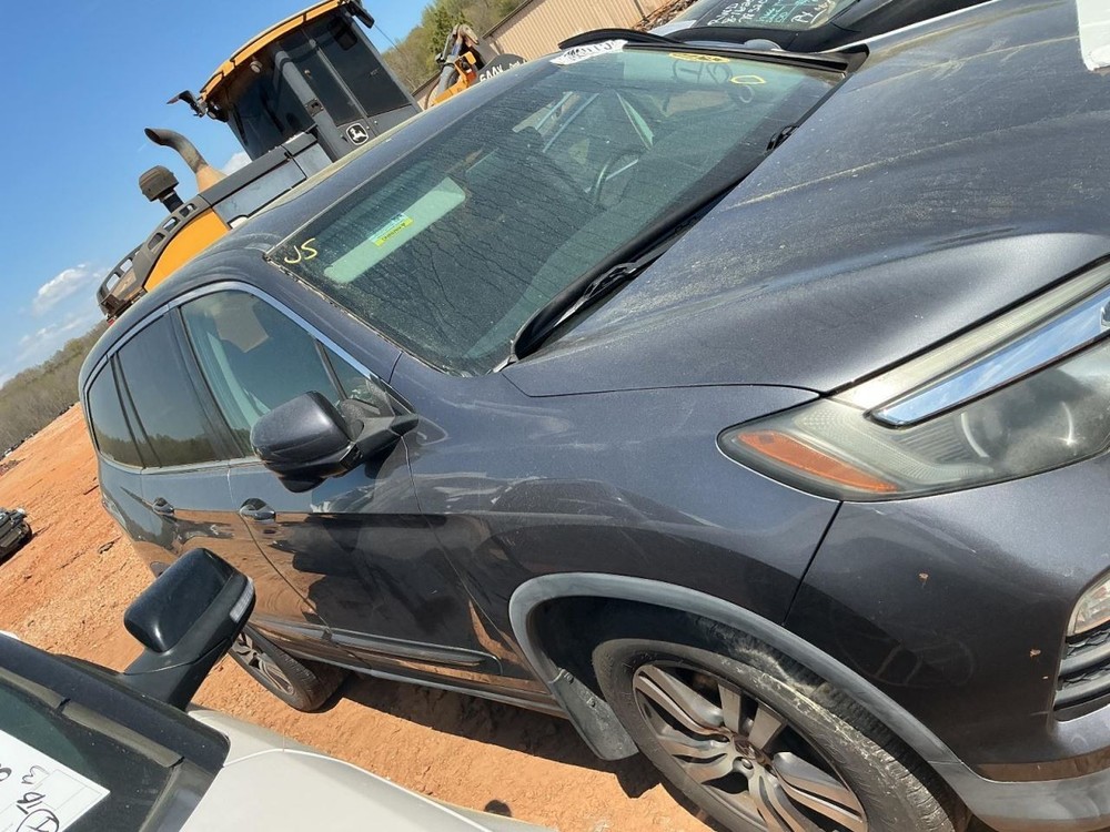 PILOT 2016 Glove Box 5008189