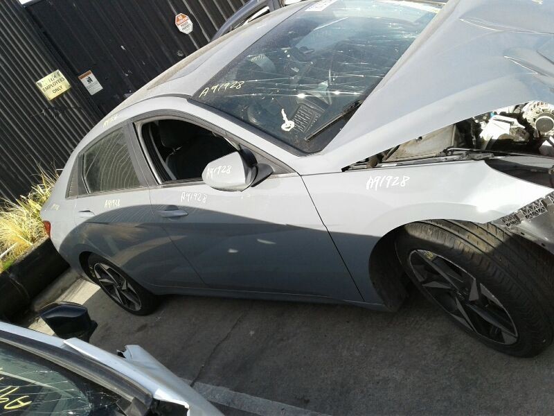 Camera/Projector Camera Front Windshield Mounted Fits 21-23 ELANTRA 125062