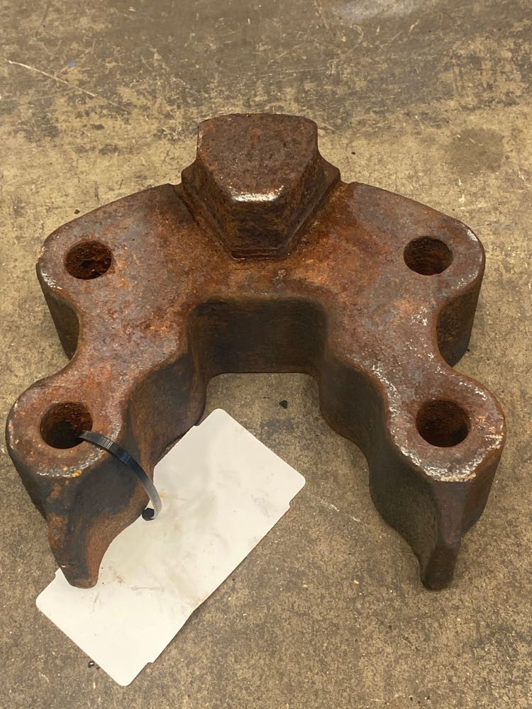 Suspension Bracket (641-12506)