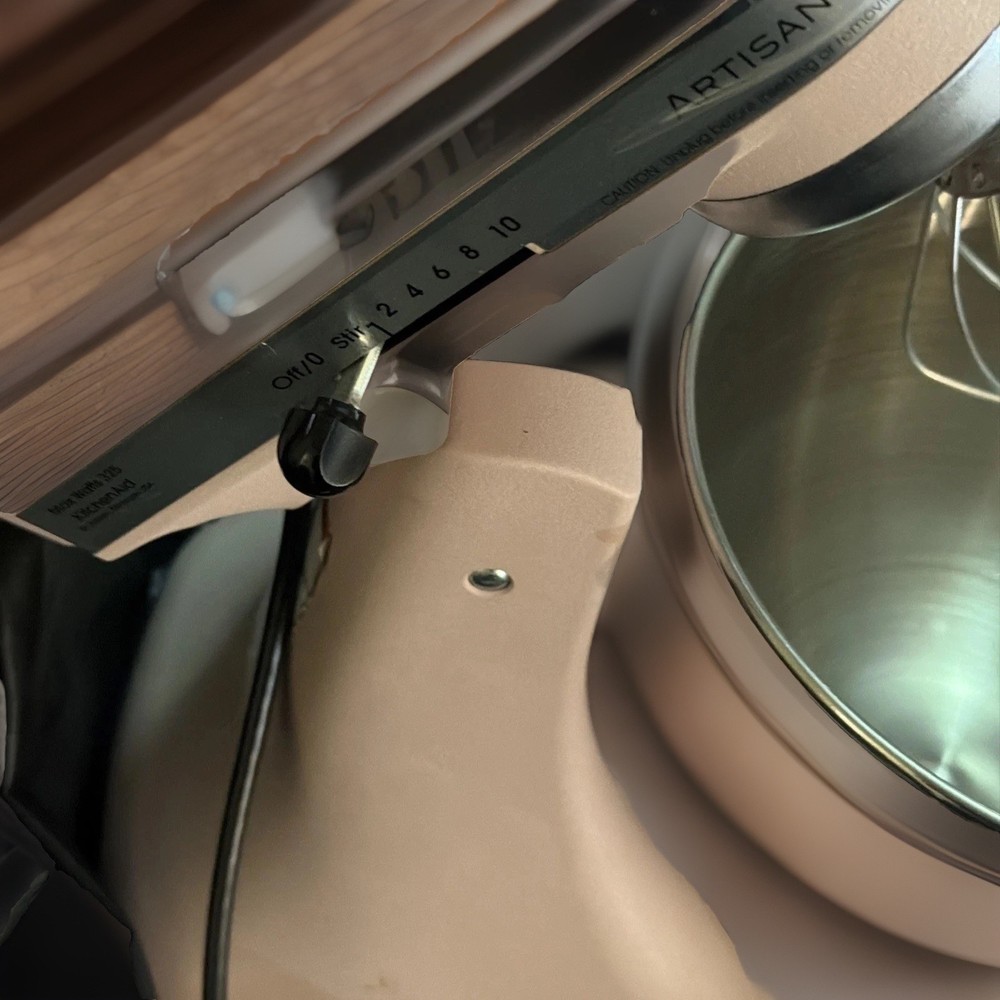 KitchenAid with Purchase Free Gift ￼