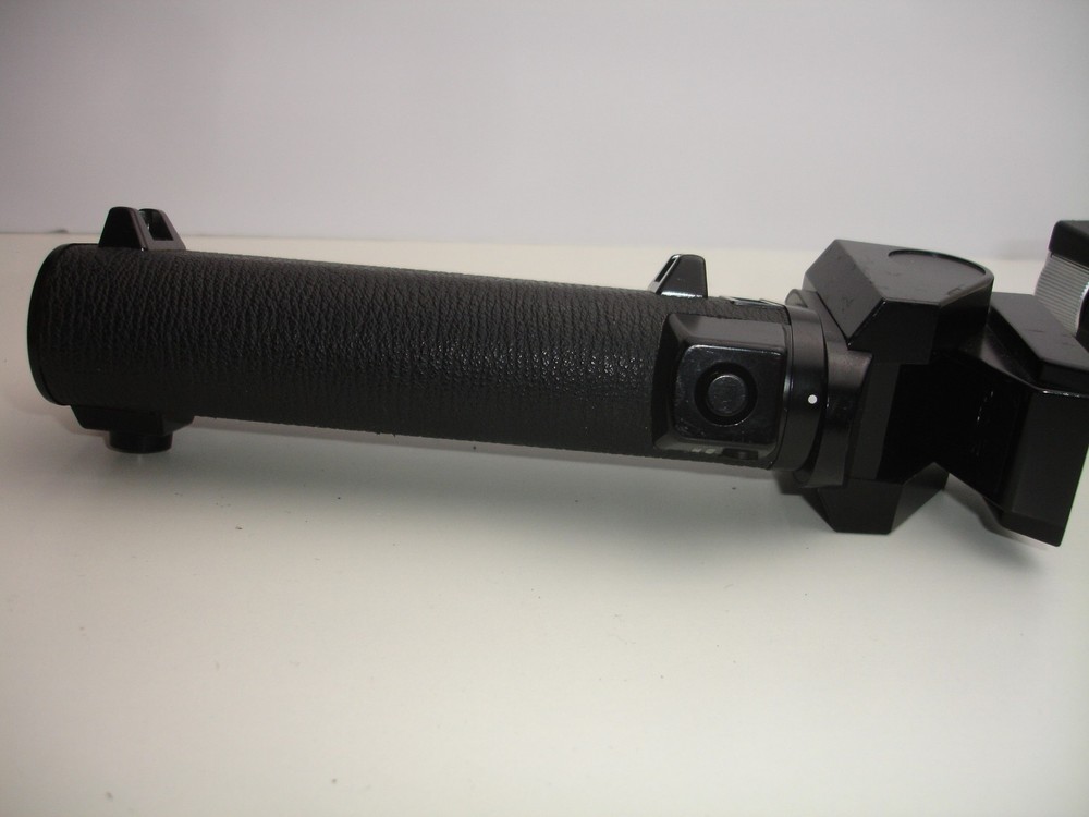 Olympus OM System Power Bounce Grip 2 Flash Holder