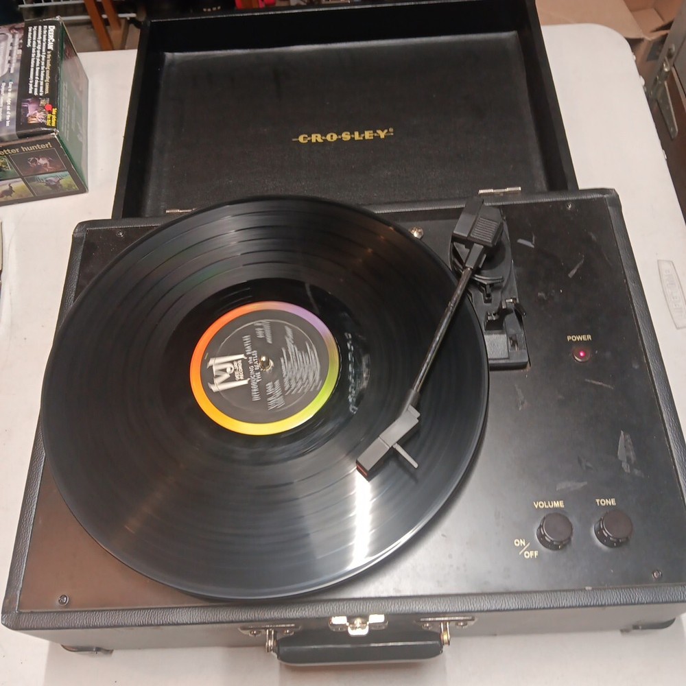 Crosley  Suitcase Record Player Cr249 Phonograph