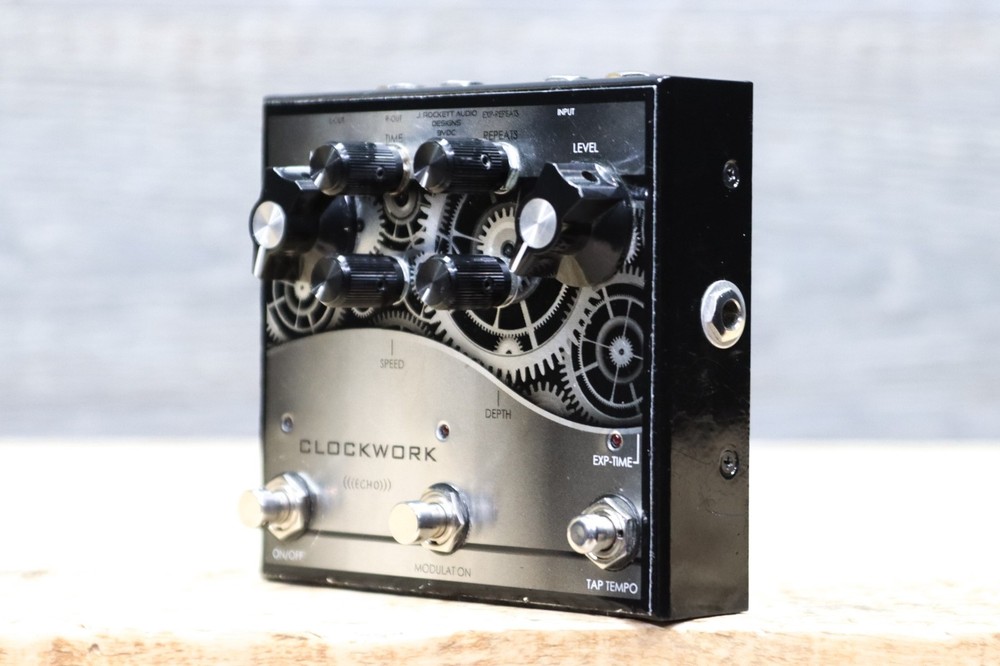 J. Rockett Audio Designs Clockwork Echo Delay with Modulation Effect Pedal w/Box