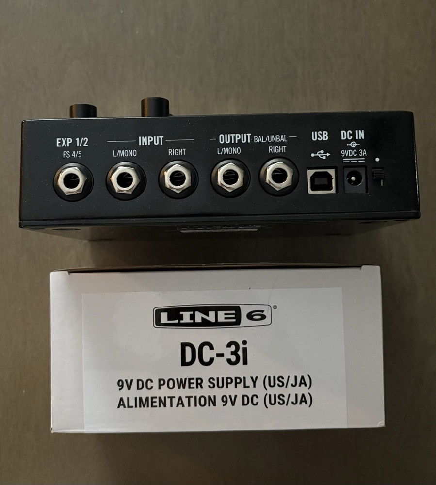 Line 6 HX Stomp Guitar Multieffects Floor Processor- Pristine In Box