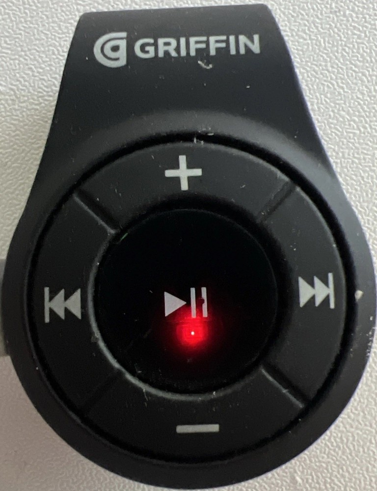 Griffin iTrip Clip Bluetooth Audio Adapter Black Untested! 🍀