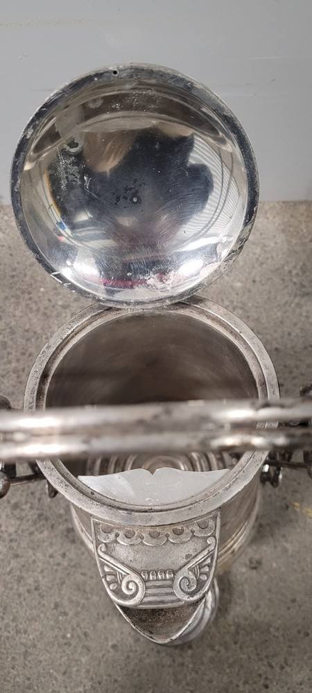 Victorian Pairpoint MFG Co Quadrouple Silverplate tilting pitcher set