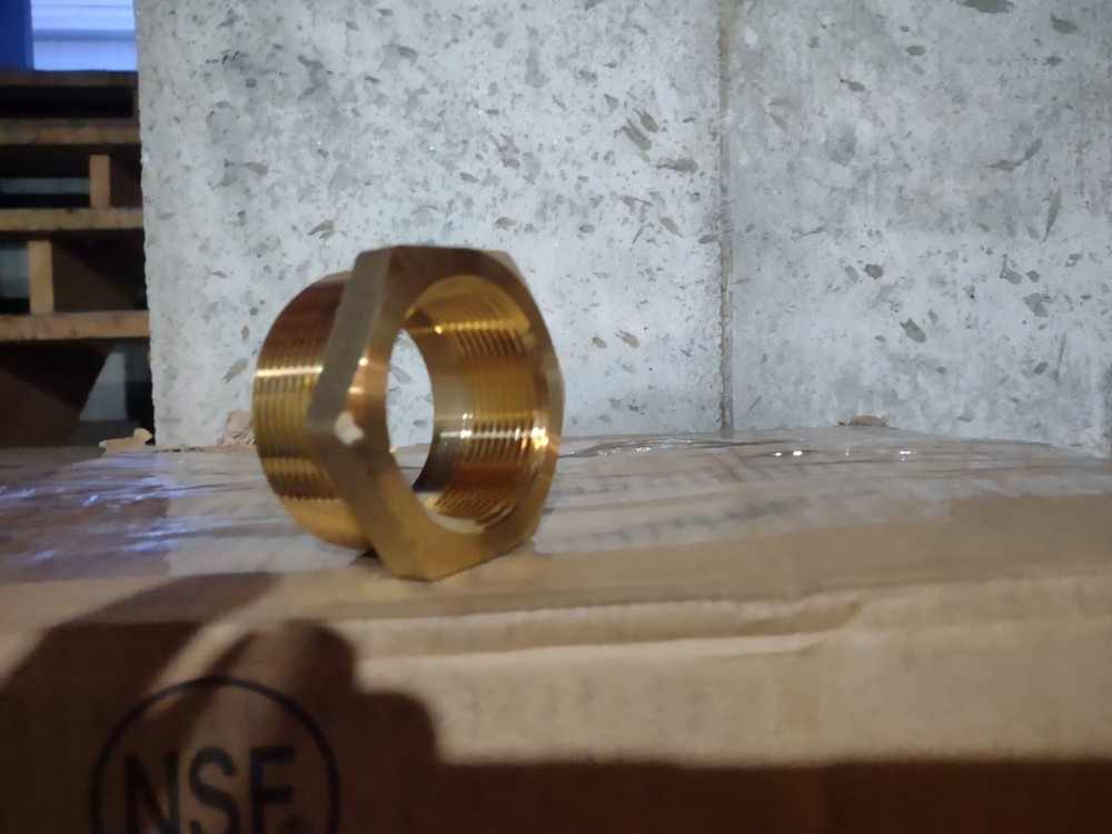 1 1/2 brass meter coupling bushing