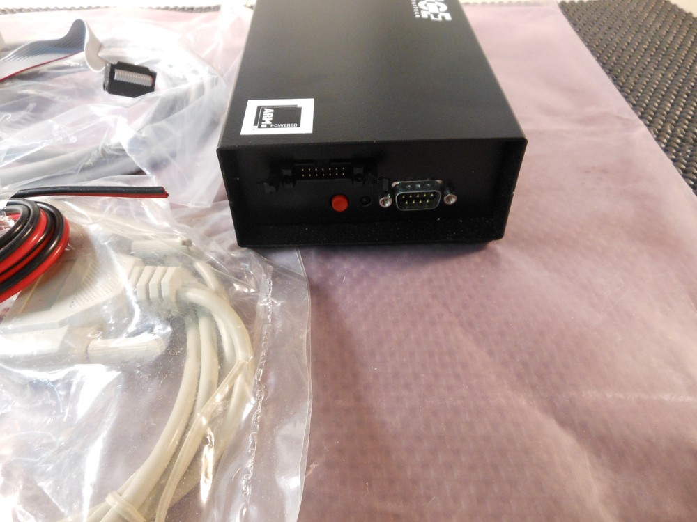 ARM KPI-0006C EMBEDDED ICE INTERFACE UNIT (COMPLETE WITH CABLES)