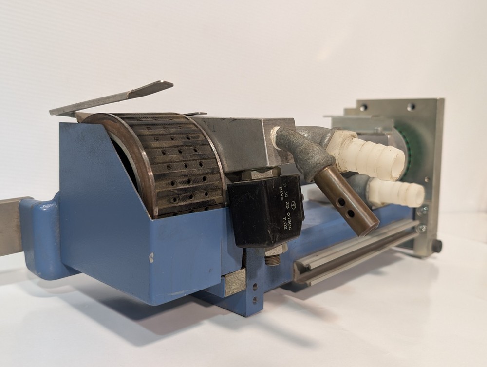 Unbranded Industrial Labeling/Packaging Machine Vacuum Drum Applicator Assembly