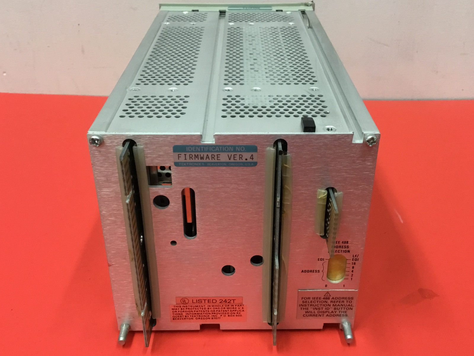 Tektronix - FG 5010 - Programmable Function Generator