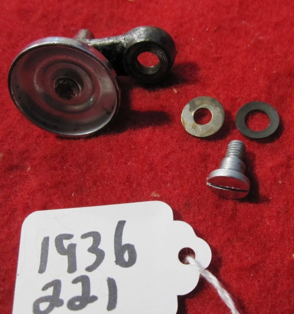 1936  SINGER 221 FEATHERWEIGHT SEWING MACHINE  BOBBIN WINDER NEEDS PAINT