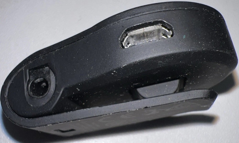 Griffin iTrip Clip Bluetooth Audio Adapter Black Untested! 🍀