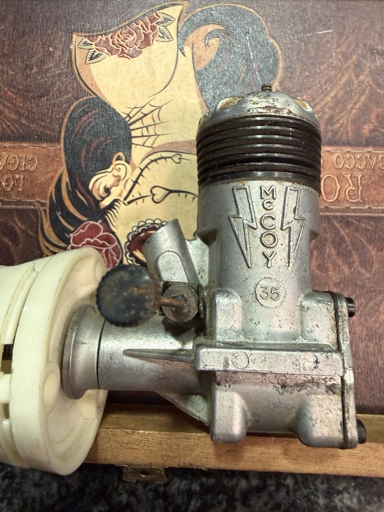 Vintage McCoy .35 RC Plane Stunt Engine! Compression !!