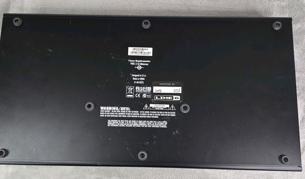 Line 6 POD HD300 Guitar Multi-Effects Processor w/ Expression Pedal Tested