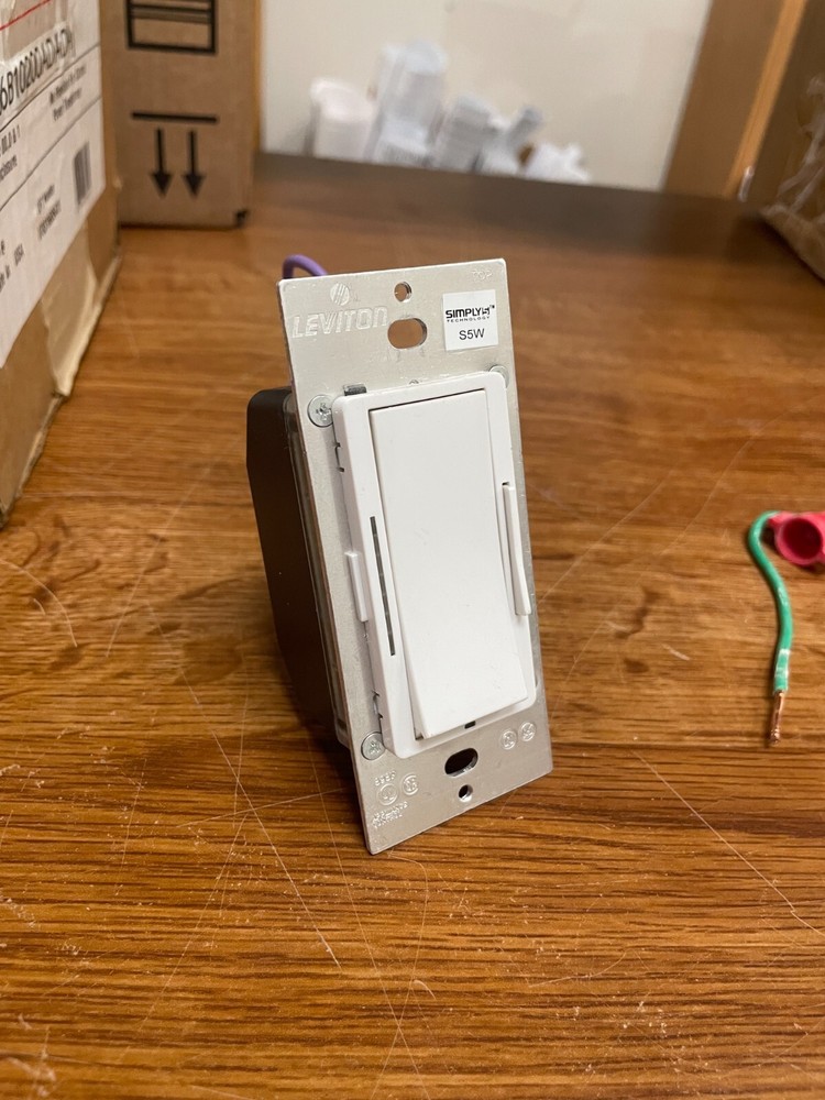 Lithonia Lighting Simply5 Multi-Level Wall Station
