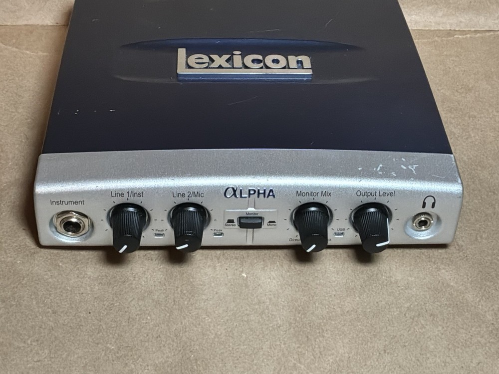 Lexicon Alpha Multi-Channel Desktop Recording Studio LEXALPHAV | Device Only