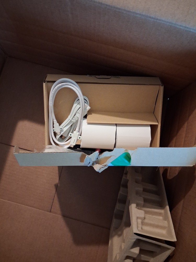 Clover Retail POS System Touchscreen Terminal and Accessories Bundle