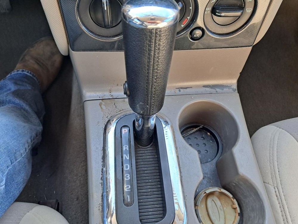 EXPLORER 2007 Glove Box 4849675