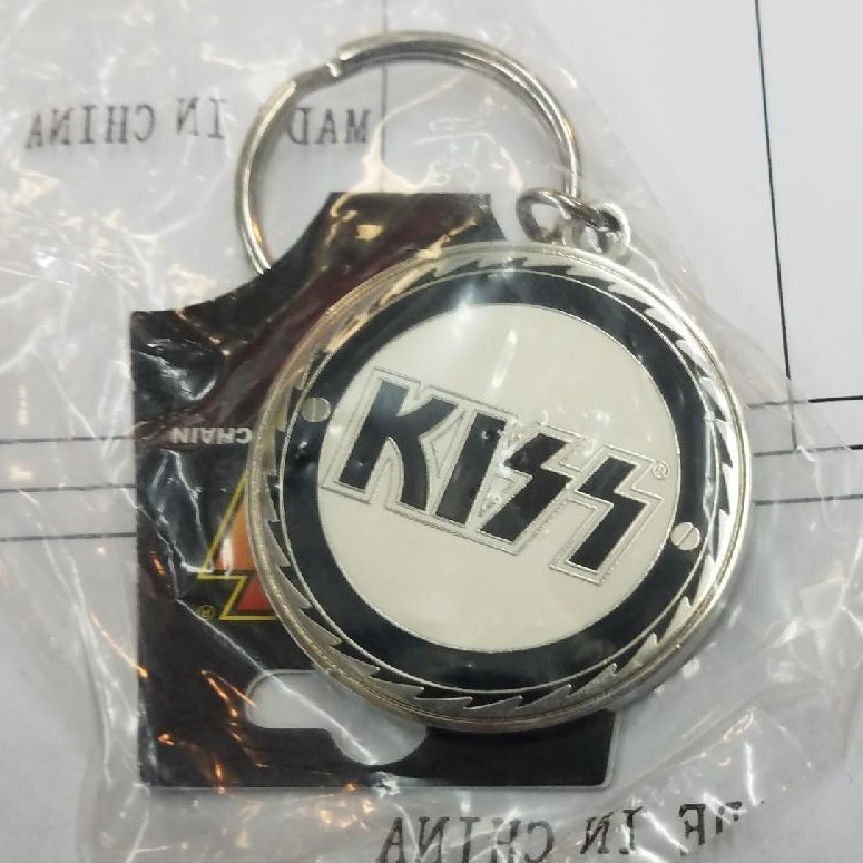 KISS KEY CHAIN  NEW 2007 VINTAGE OOP RARE COLLECTIBLE KEYCHAIN KISS ARMY