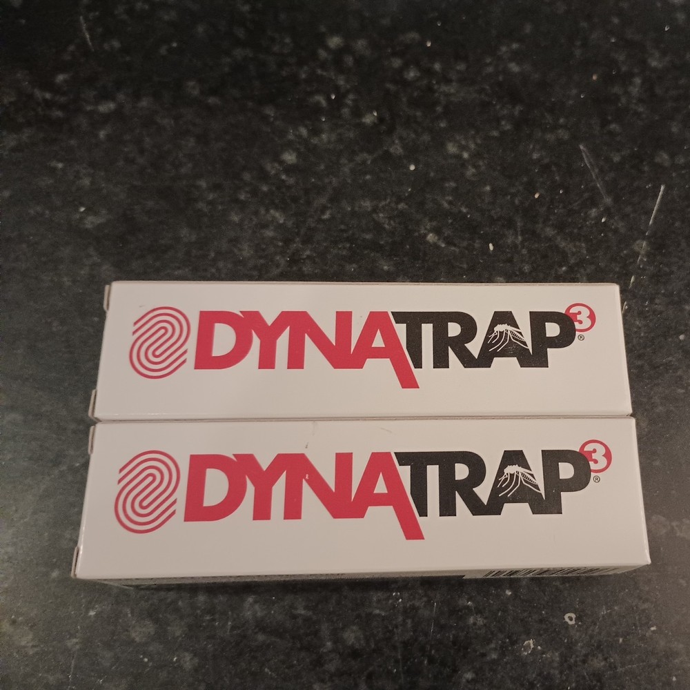 New Dynatrap Ultraviolet Replacement Bulb Bug Trap Model 41050- 2 Pack Qwik Ship