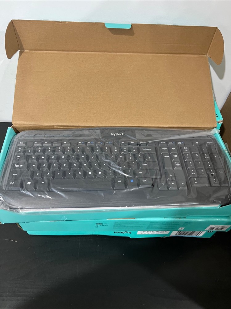 Logitech MK335 Wireless Keyboard and Mouse Combo with USB Dongle -Open Box