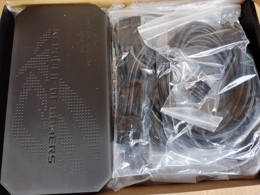 ASUS ROG Hyperion GR701 BTF Edition E-ATX Tower Desktop Computer Case Black READ