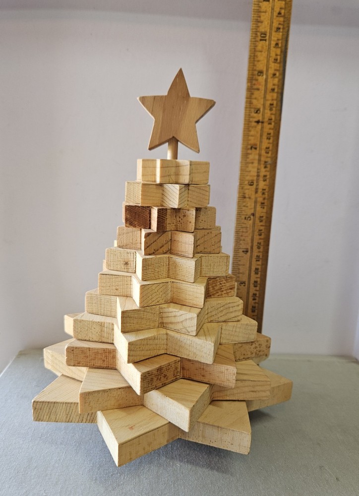 Wooden Stackable Christmas Tree **read Description **