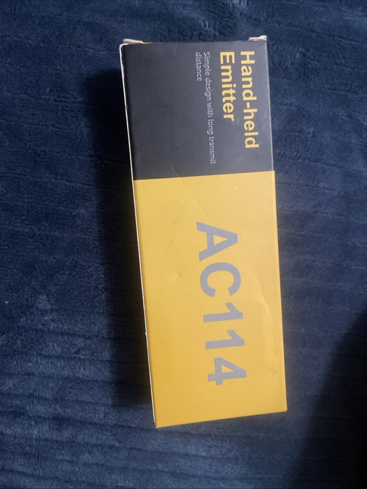 Ac 114 -06B Handheld Wireless Transmitter Remote Control Handheld Emitter New