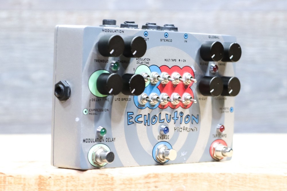 Pigtronix Echolution Unique Analog/Digital Dual Delay Effect Pedal w/Adapter