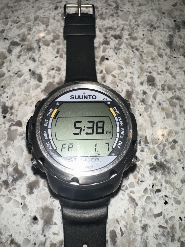 Suunto Stinger Dive Computer - NEW