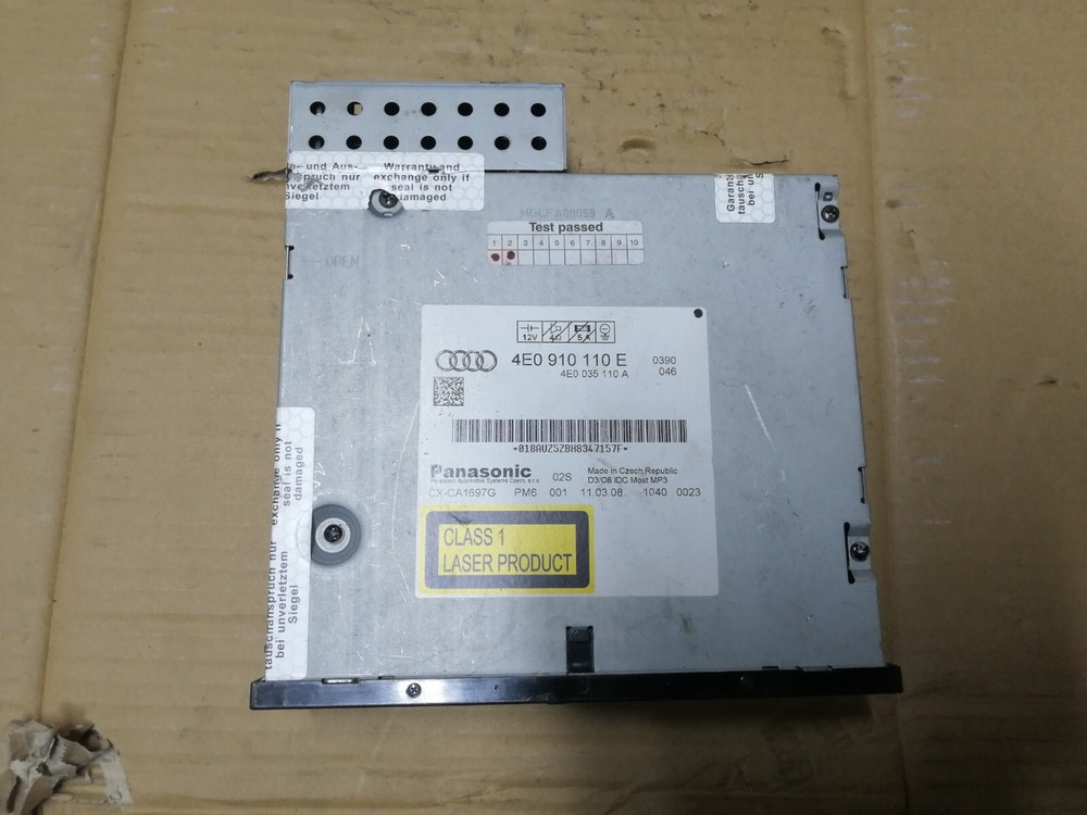 2004-2008 AUDI A6 C6 CD CHANGER PLAYER UNIT 4E0910110E