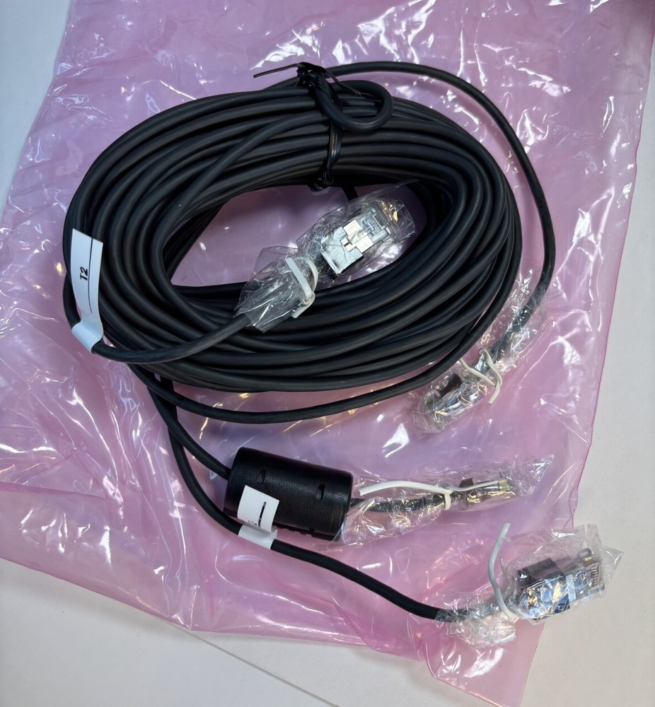 Polycom VSX 7000 NTSC Camera Video Conferencing System W/ Remote & Cables