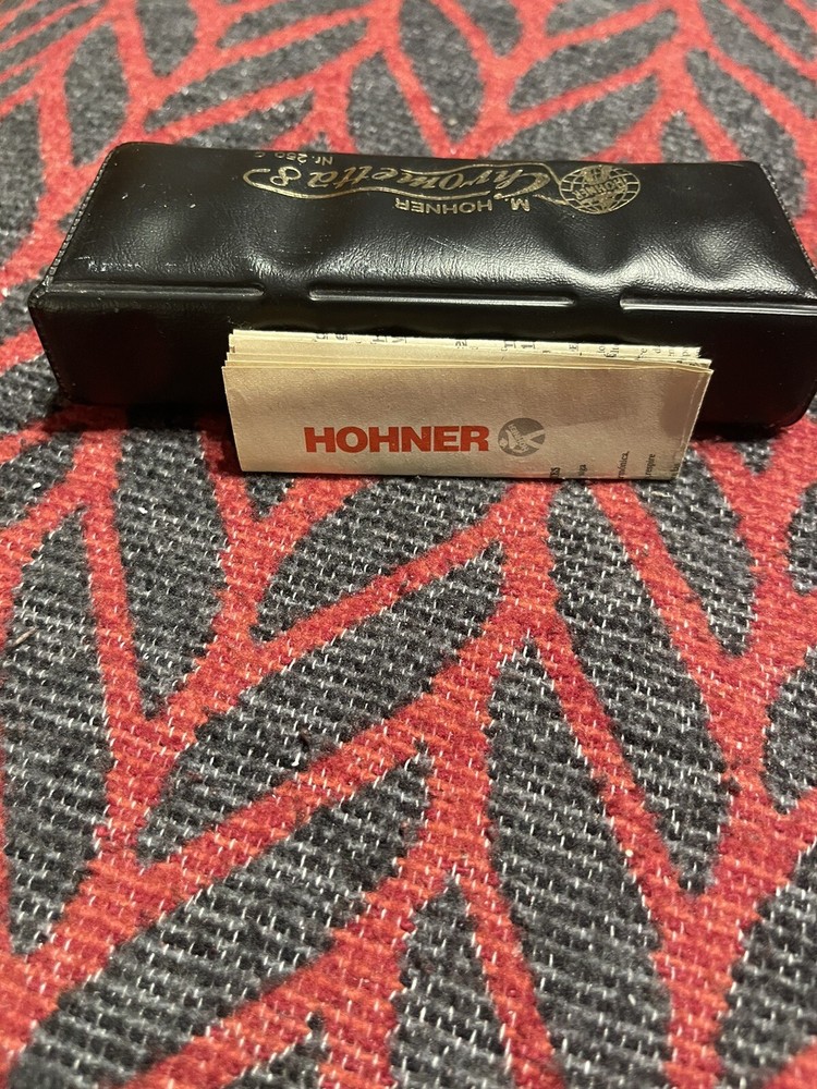 M. Hohner Chrometta 8 Nr 250 C Harmonica