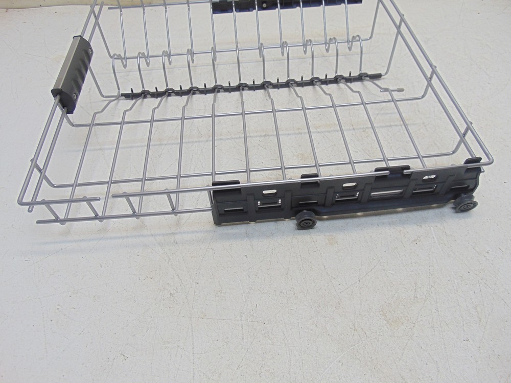 KitchenAid Dishwasher KDTM404KPS3 Top Third Dishrack