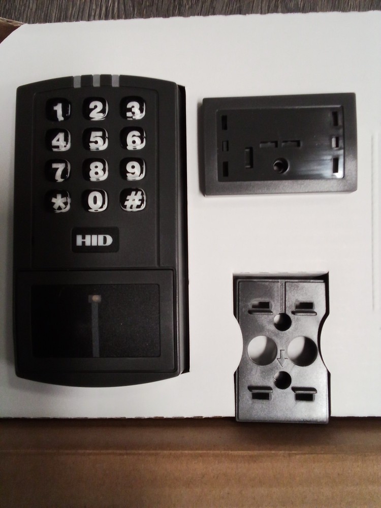 HID Prox Entry 4045CGNU0 Stand Alone Keypad Reader Black New Open Box