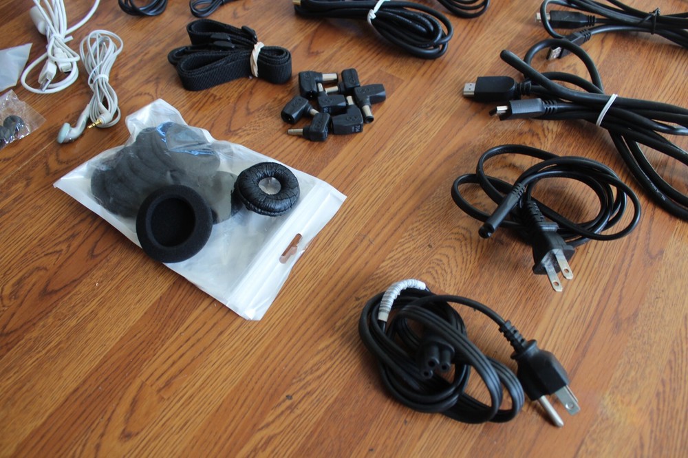 Lot Assorted Brand Cables Camera Cords USB Micro-USB AV Charging Adapters Mouse