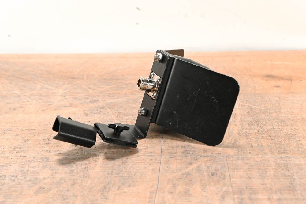 Mobile Mark SRC9-2400 Corner Reflector Antenna CG01LQC