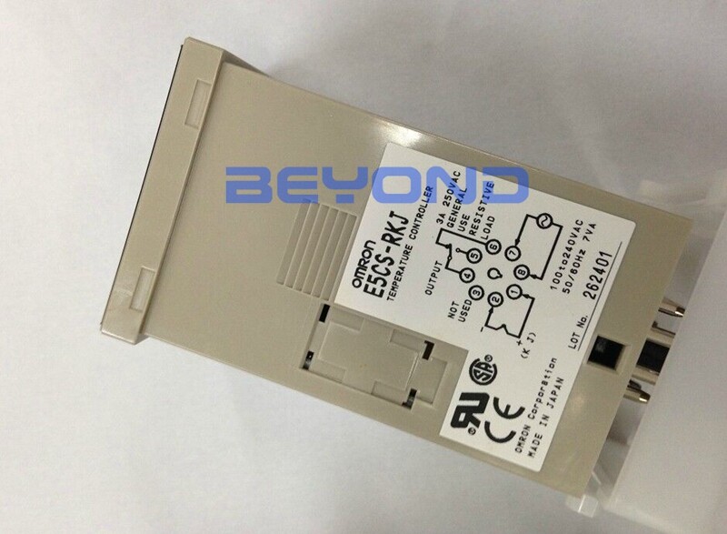 1PC NEW FOR OMRON Temperature controller E5CS-RKJ