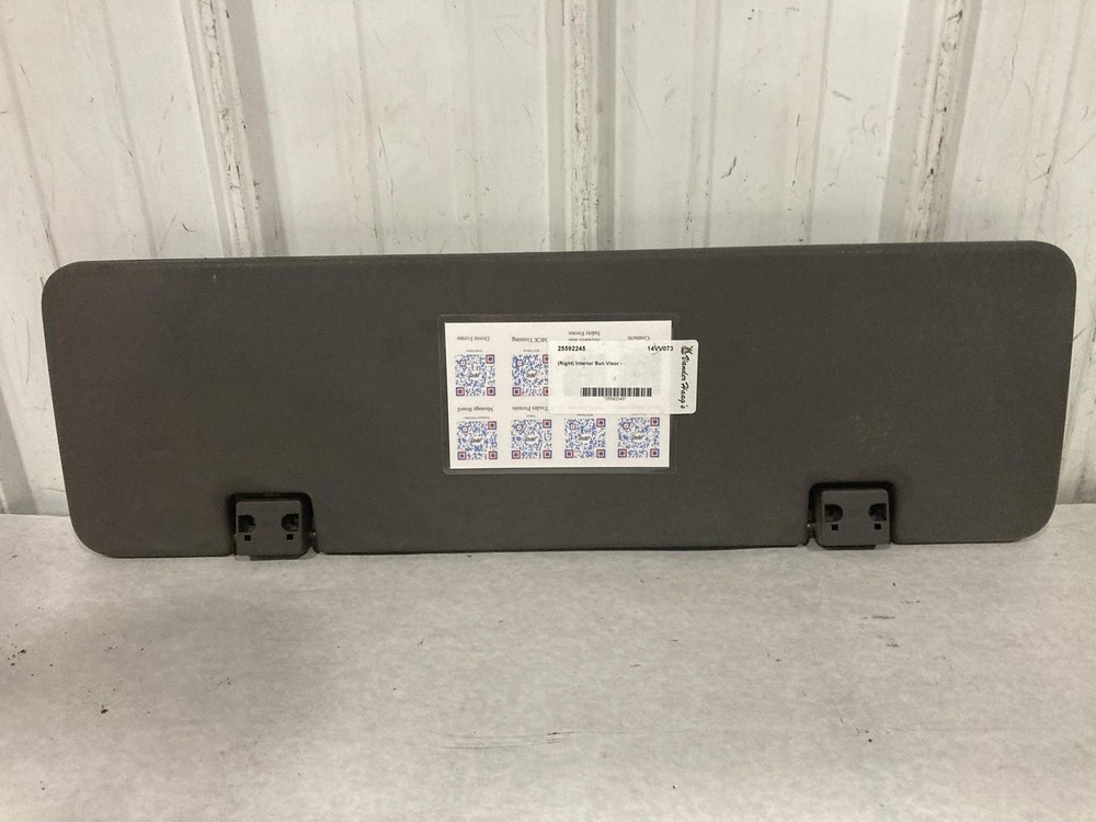 Volvo VNL Right/Passenger Interior Sun Visor - Used