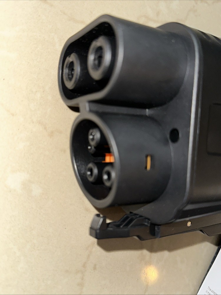 NACS to CCS1 Supercharging Adapter for Tesla