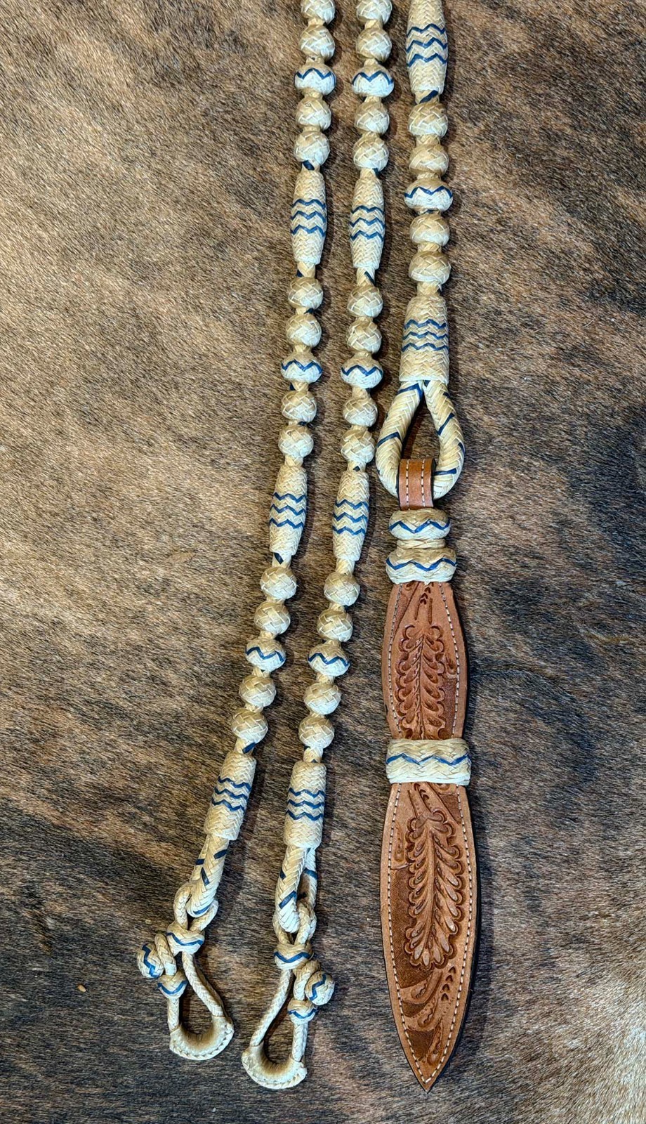 GUITRON HANDMADE 16 Plait RAWHIDE ROMAL REINS W/ Blue Accents Cowboy Vaquero