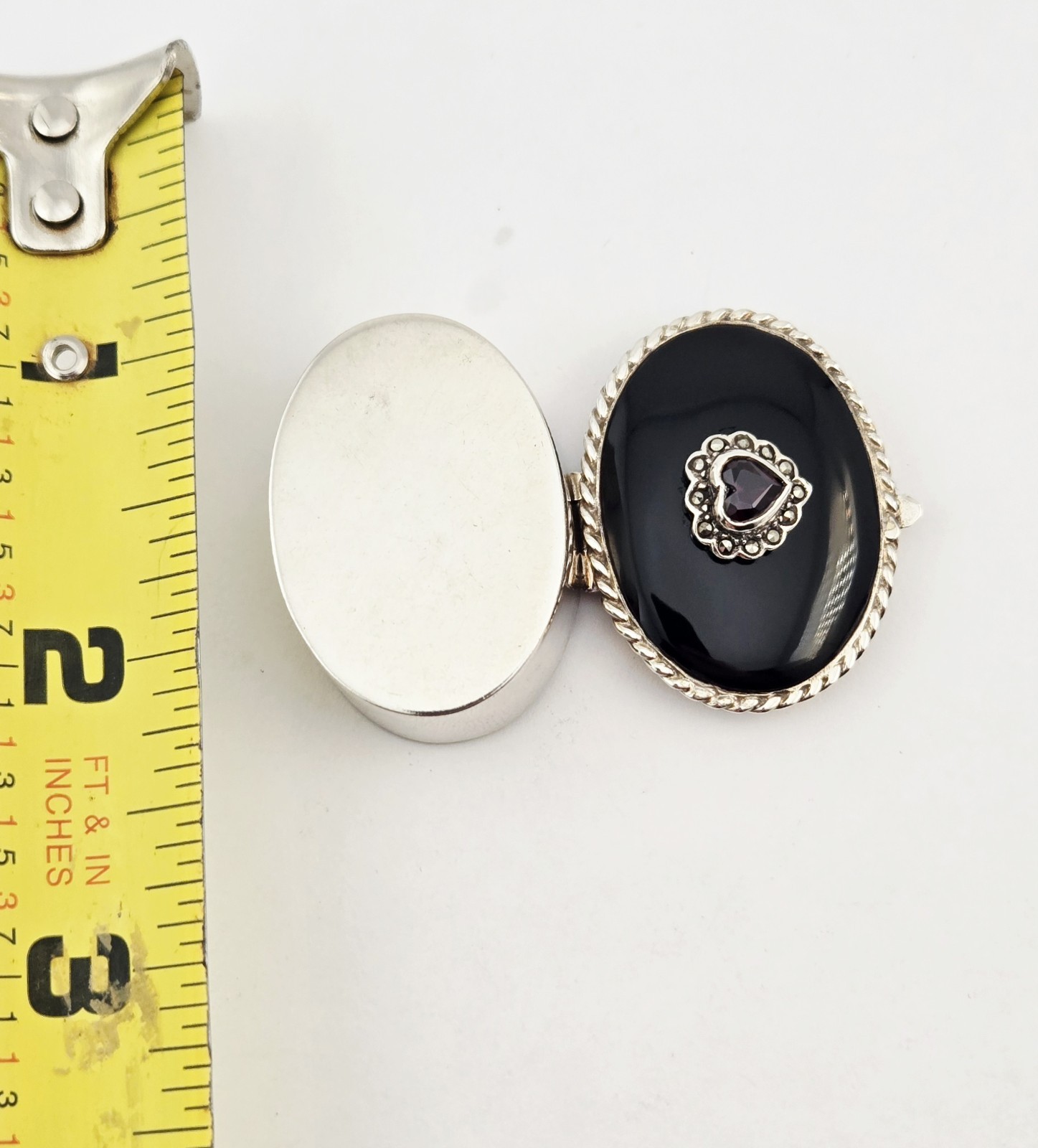 VTG Sterling Silver Black Onyx Heart Garnet Pill Box Locket Container - 19.3g