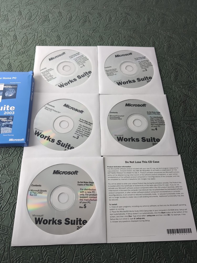 Microsoft Works Suite 2003 With Product Key Open Box