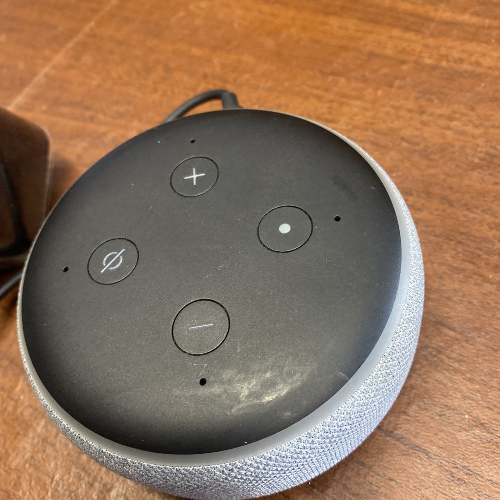 Amazon Echo Dot 3rd Gen Smart Speaker - Heather Gray (D9N29T)