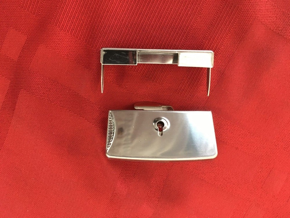 EMBASY REPLACEMENT VIOLIN OR VIOLA LOCKING CENTER CASE LATCH WITH KEY