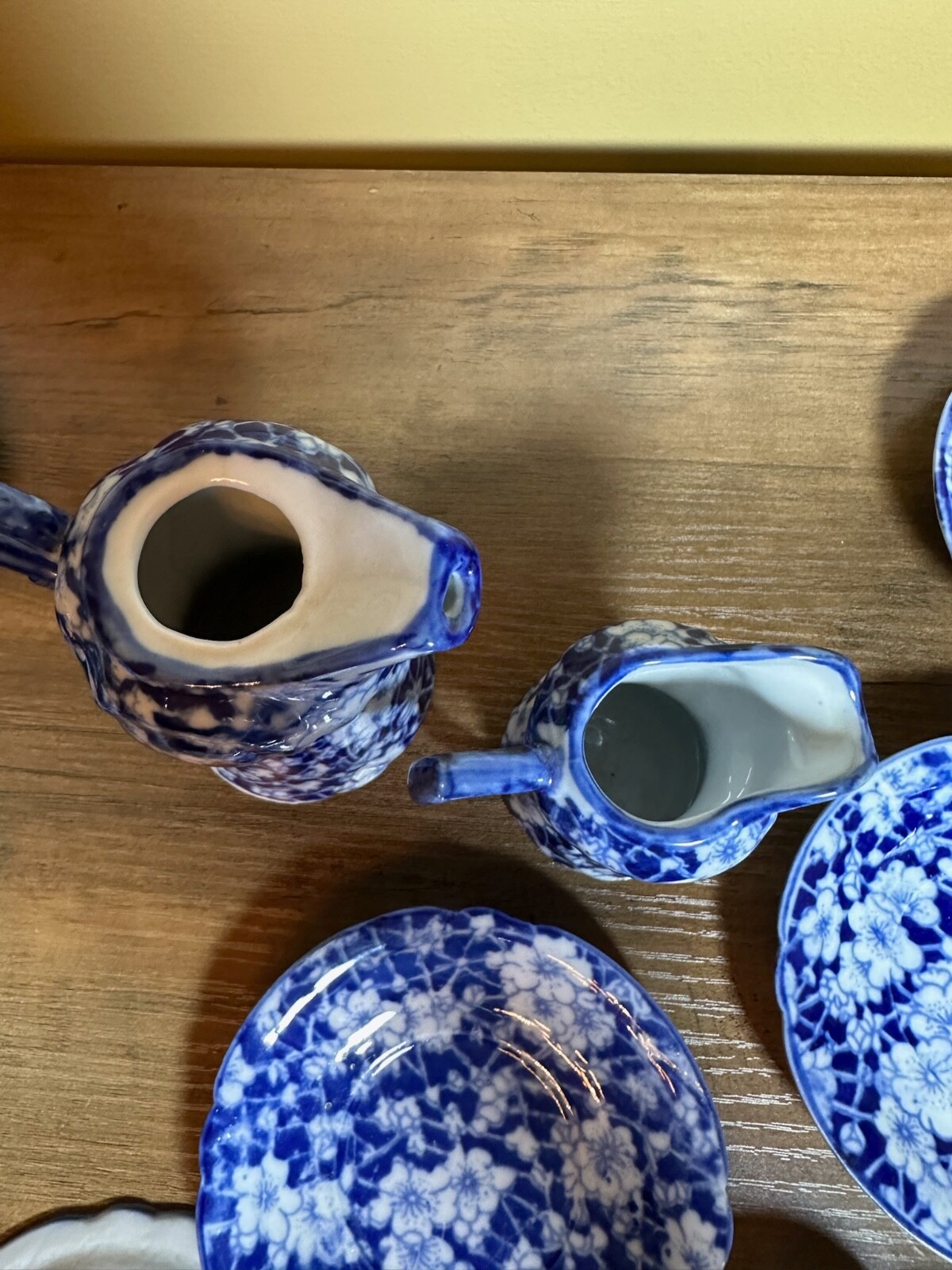 Victoria Ware Stoneware Small Tea Cups Saucers Sugar Creamer Cobalt Flue Floral